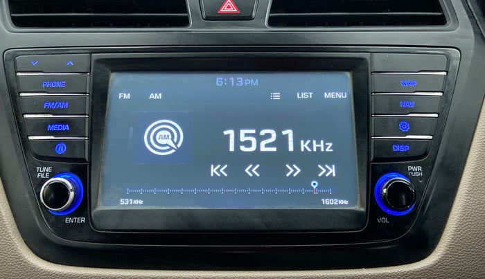 2017 Hyundai Elite i20 ASTA 1.2, Petrol, Manual, 31,450 km, Infotainment System