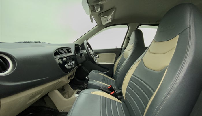 2018 Maruti Alto K10 VXI, Petrol, Manual, 37,107 km, Right Side Front Door Cabin