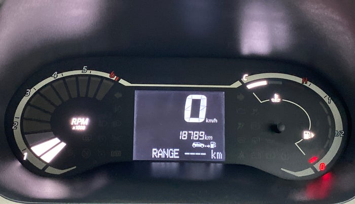 2021 Nissan MAGNITE XE 1.0 MT, Petrol, Manual, 18,849 km, Odometer Image