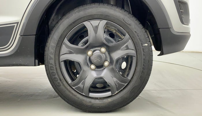 2018 Ford FREESTYLE AMBIENTE 1.5 DIESEL, Diesel, Manual, 37,625 km, Left Rear Wheel