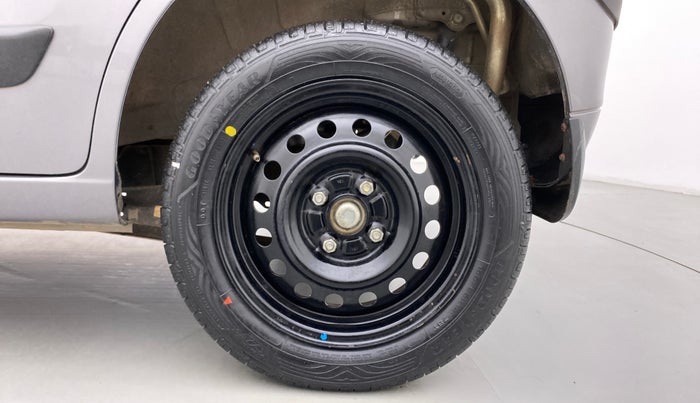2015 Maruti Wagon R 1.0 VXI, Petrol, Manual, 40,752 km, Left Rear Wheel