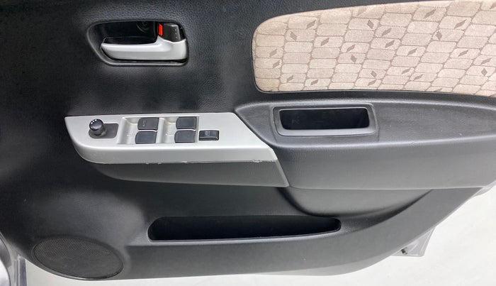 2015 Maruti Wagon R 1.0 VXI, Petrol, Manual, 40,752 km, Driver Side Door Panels Control