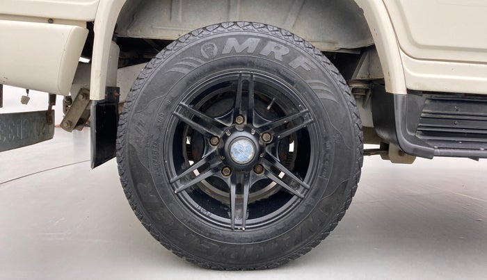 2018 Mahindra Bolero POWER PLUS ZLX, Diesel, Manual, 93,463 km, Right Rear Wheel