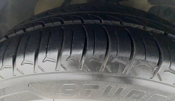 2015 Tata Zest XTA F-TRONIC DIESEL, Diesel, Automatic, 62,804 km, Right Front Tyre Tread