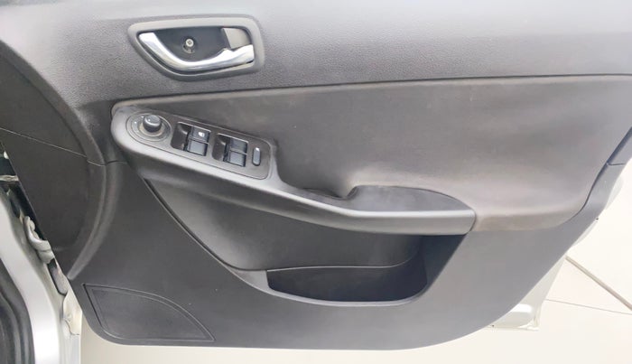2015 Tata Zest XTA F-TRONIC DIESEL, Diesel, Automatic, 62,804 km, Driver Side Door Panels Control