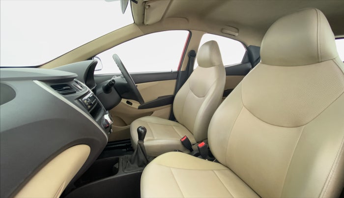2017 Hyundai Eon ERA PLUS (O), Petrol, Manual, 48,409 km, Right Side Front Door Cabin