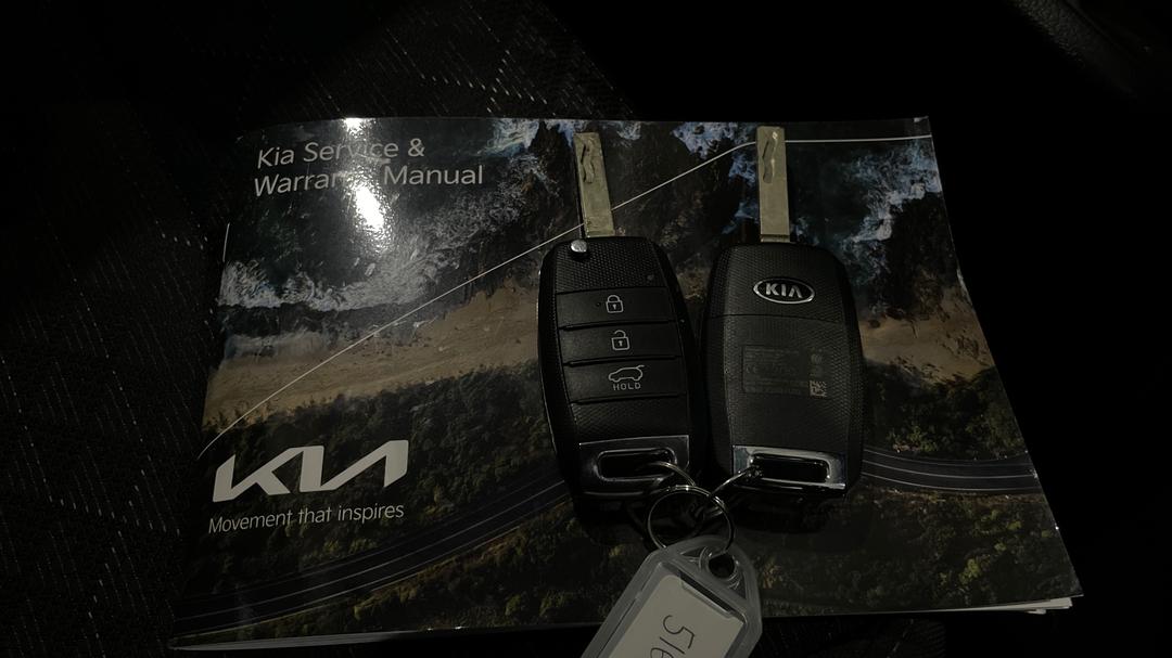 2021 Kia Rio S, Automatic, 56914 km, Key Close-up