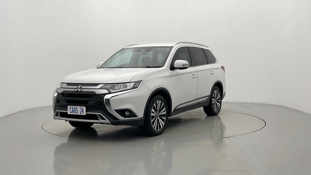 Left Front Diagonal (45- Degree) View