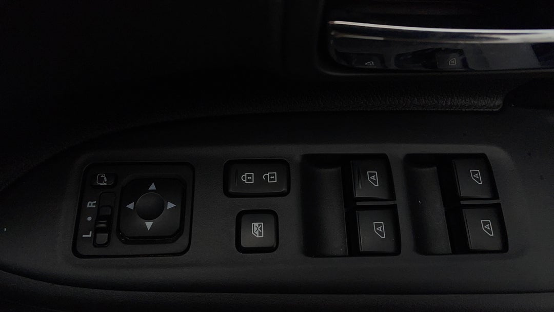 Drivers Side Door Panel Controls