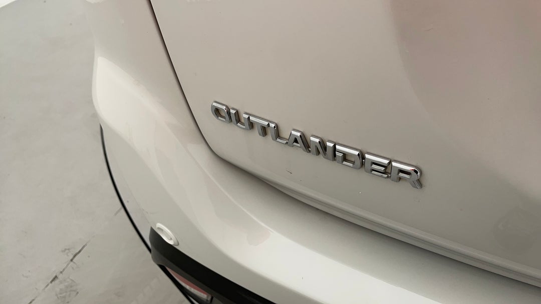 Badge (Boot Left Side)