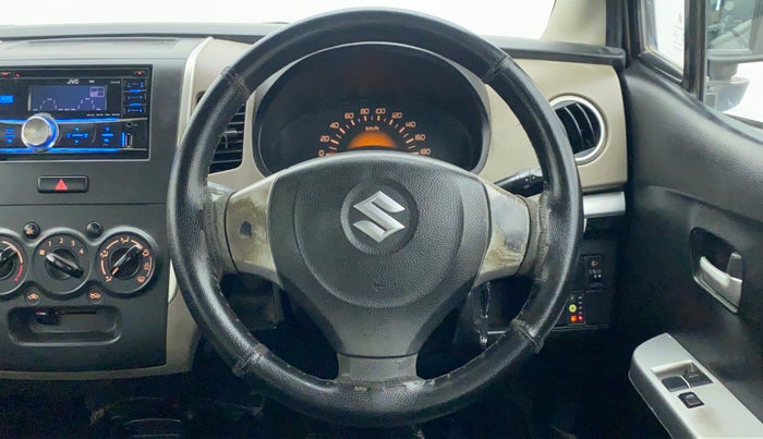2013 Maruti Wagon R 1.0 LXI CNG, CNG, Manual, 86,101 km, Steering Wheel Close Up