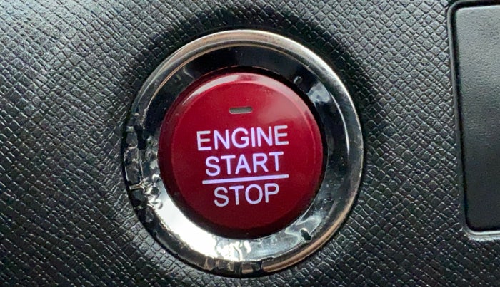 2016 Honda BR-V 1.5L I-VTEC V, Petrol, Manual, 1,13,852 km, Keyless Start/ Stop Button