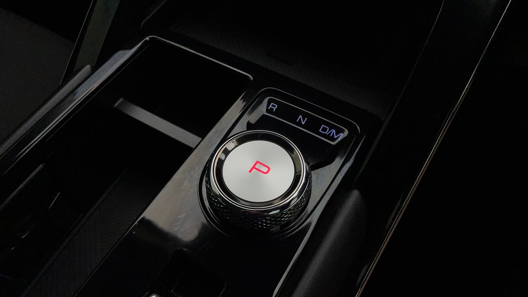 2022 GWM Haval H6 Premium, Automatic, 43944 km, Gear Lever 