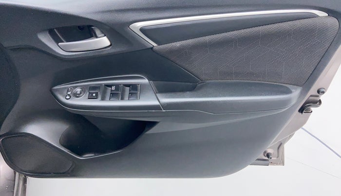 2016 Honda Jazz VX  1.2, Petrol, Manual, 46,432 km, Driver Side Door Panel Controls