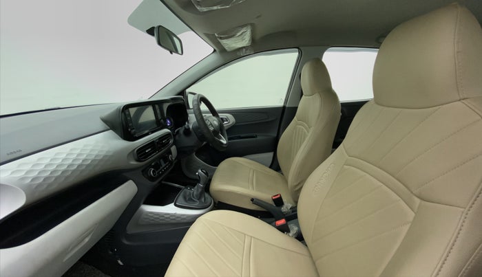 2020 Hyundai GRAND I10 NIOS SPORTZ 1.2 AT, Petrol, Automatic, 39,876 km, Right Side Front Door Cabin