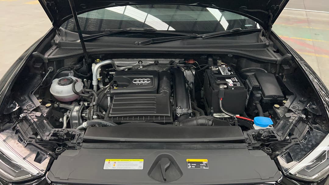 2020 Audi Q3 35 Tfsi Launch Edition, Automatic, 60192 km, Open Bonnet (Engine)