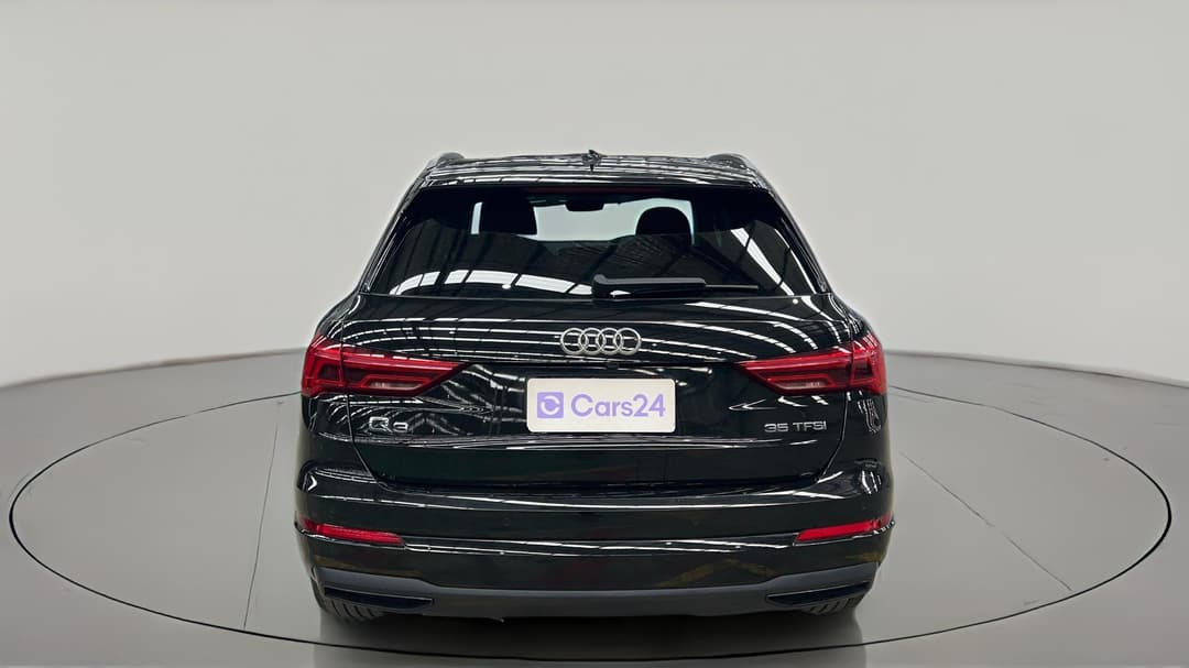 2020 Audi Q3 35 Tfsi Launch Edition, Automatic, 60192 km, Back/Rear View