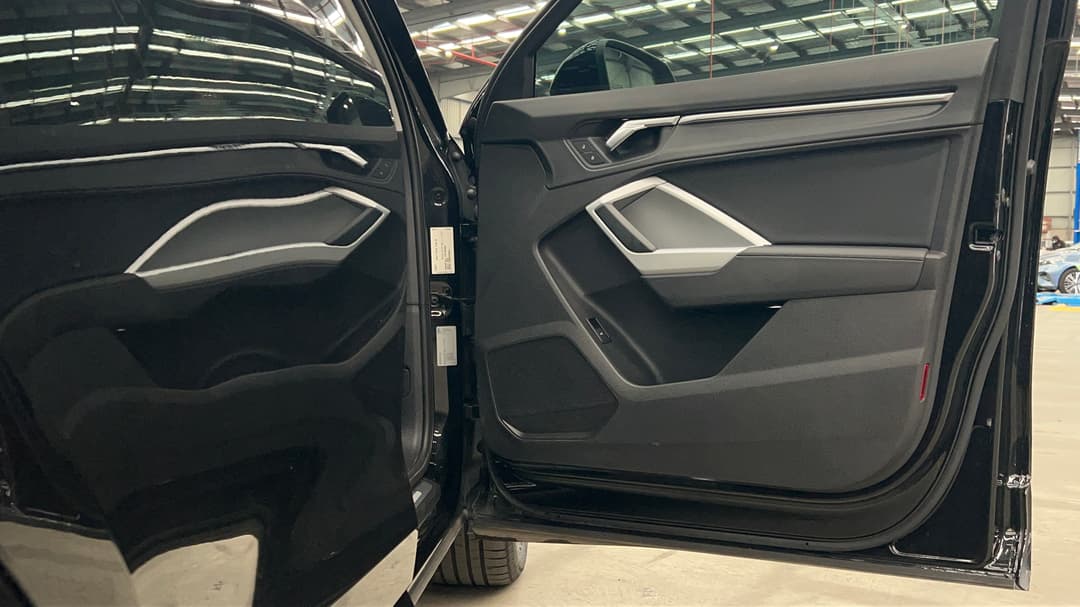 2020 Audi Q3 35 Tfsi Launch Edition, Automatic, 60192 km, Speaker View