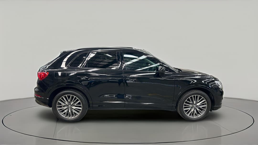 2020 Audi Q3 35 Tfsi Launch Edition, Automatic, 60192 km, Right Side View