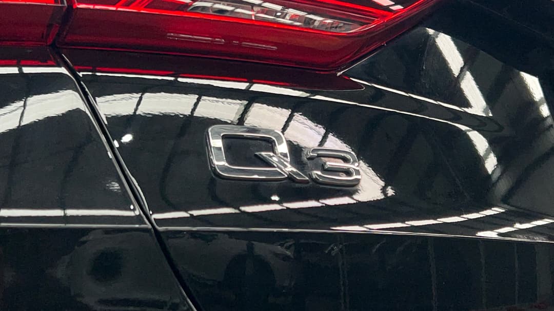 2020 Audi Q3 35 Tfsi Launch Edition, Automatic, 60192 km, Badge (Boot Left Side)