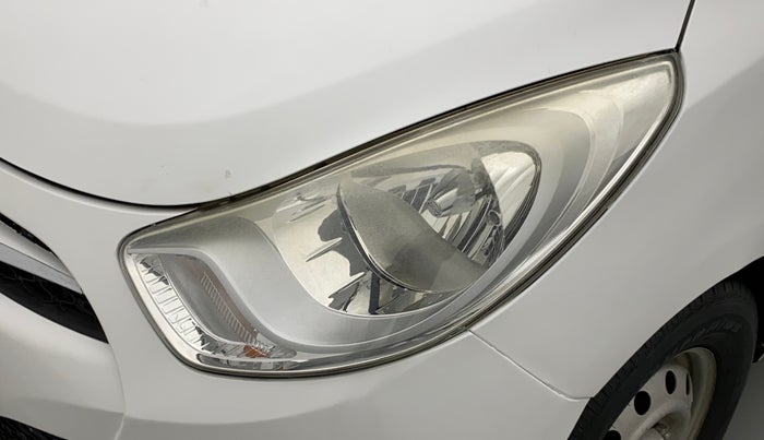 2014 Hyundai i10 MAGNA 1.1, Petrol, Manual, 31,928 km, Left headlight - Headlight parking bulb fused