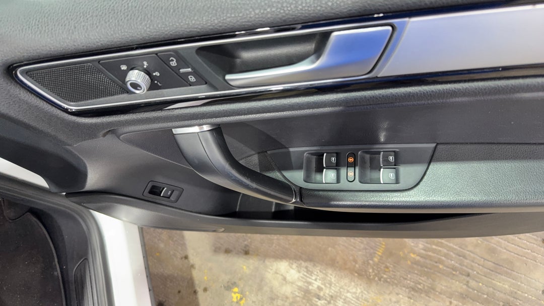 Drivers Side Door Panel Controls