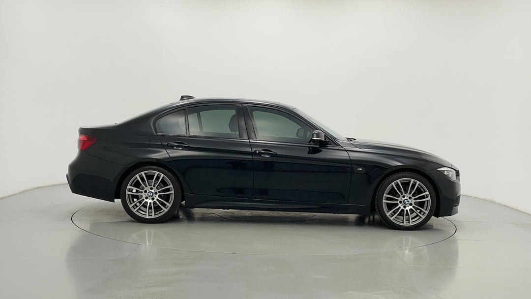 2018 BMW 3 30i M Sport, Automatic, 78379 km, Right Side View