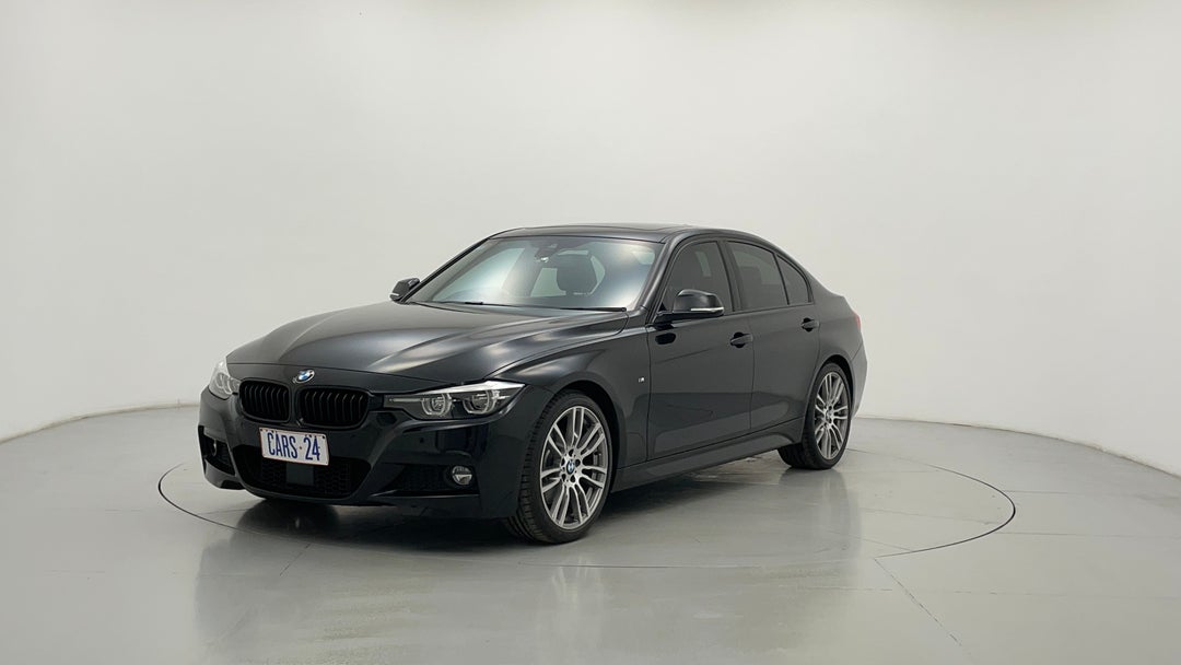 2018 BMW 3 30i M Sport, Automatic, 78379 km, Left Front Diagonal (45- Degree) View