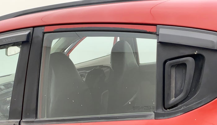 2017 Mahindra Kuv100 K2 6 STR, Petrol, Manual, 50,444 km, Rear left door - Door visor damaged