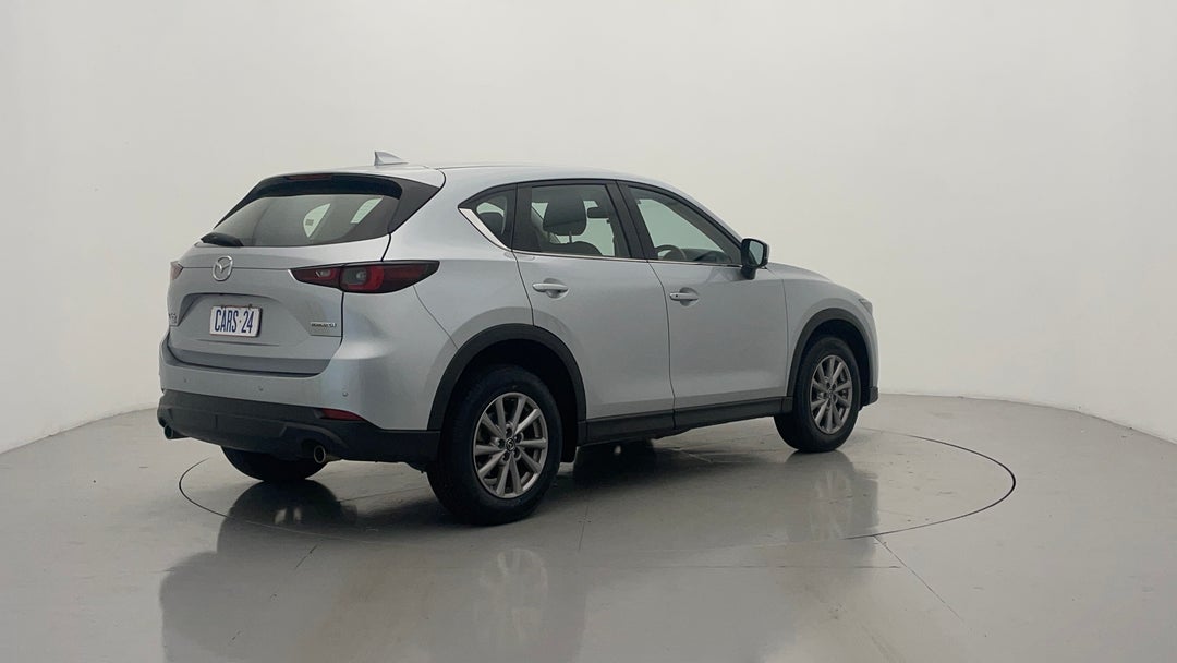 Right Back Diagonal (45- Degree) View