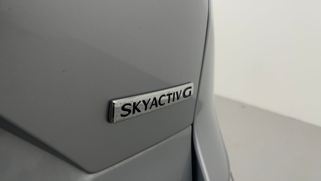 Badge (Boot Right Side)