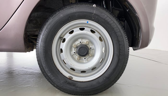 2018 Tata Tiago XE 1.2 REVOTRON, Petrol, Manual, 20,355 km, Left Rear Wheel