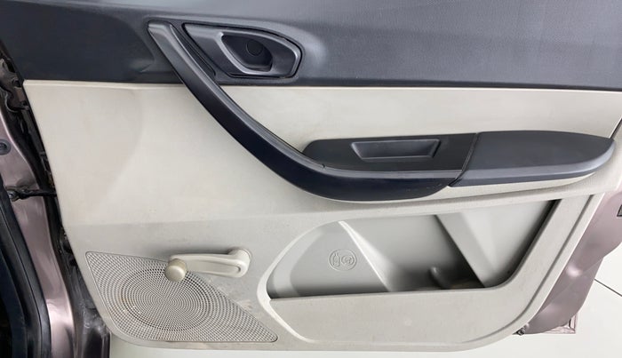 2018 Tata Tiago XE 1.2 REVOTRON, Petrol, Manual, 20,355 km, Driver Side Door Panels Control