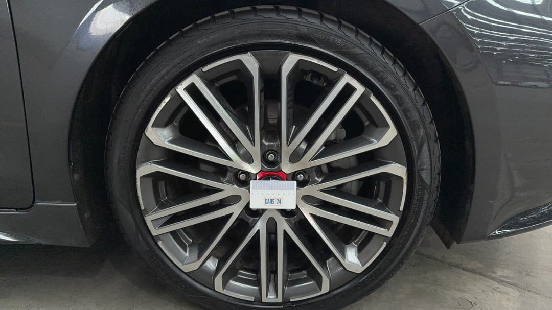 2020 Kia Cerato Gt Safety Pack, Automatic, 131779 km, Wheels Rim Front RHS Gutter Rash