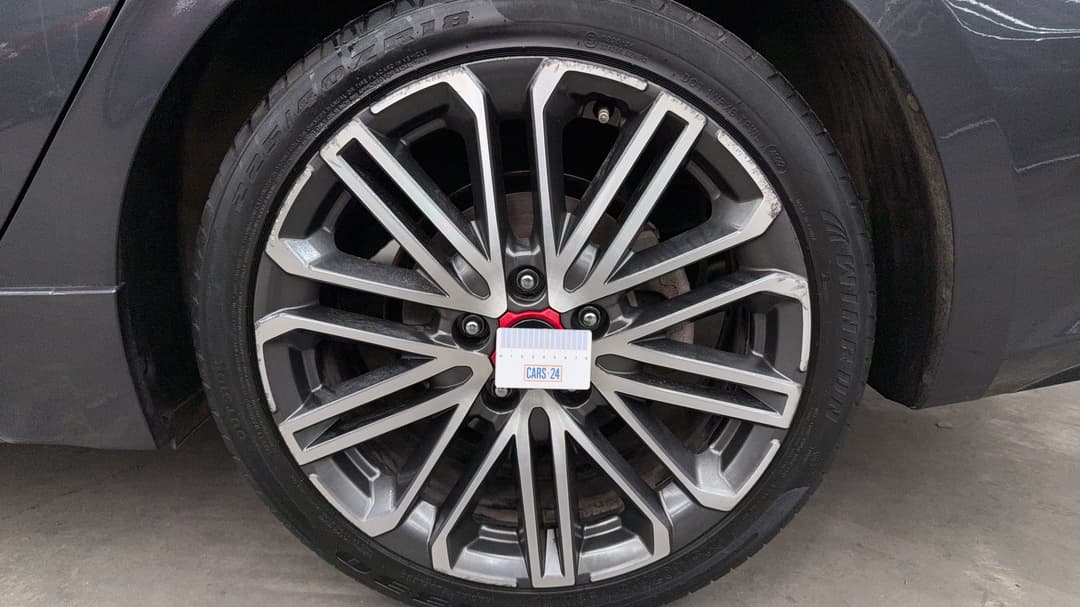2020 Kia Cerato Gt Safety Pack, Automatic, 131779 km, Wheels Rim Rear LHS Gutter Rash