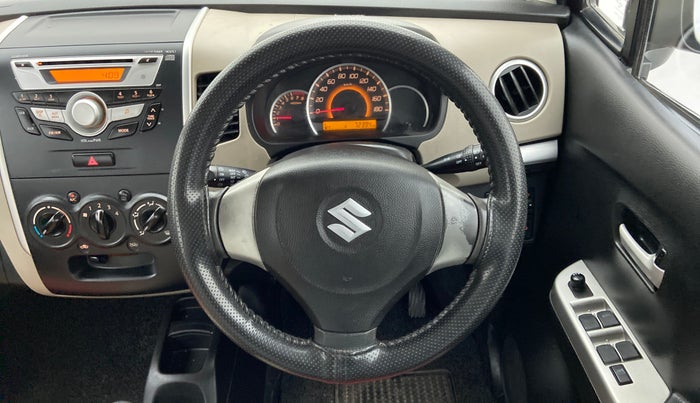 2015 Maruti Wagon R 1.0 VXI, Petrol, Manual, 72,393 km, Steering Wheel Close Up