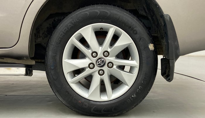 2018 Toyota Innova Crysta 2.4 VX 7 STR, Diesel, Manual, 49,359 km, Left Rear Wheel