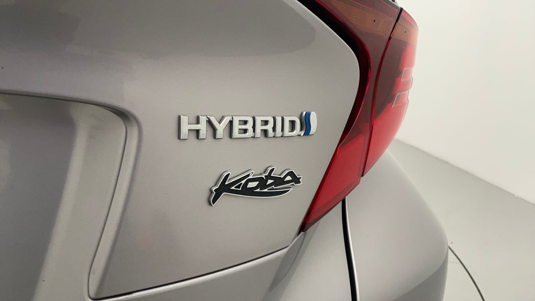 Badge (Boot Right Side)
