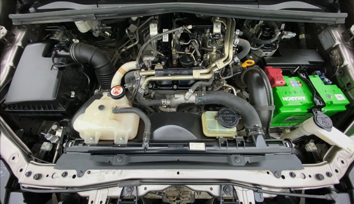2018 Toyota Innova Crysta 2.4 GX 7 STR, Diesel, Manual, 18,864 km, Open Bonet