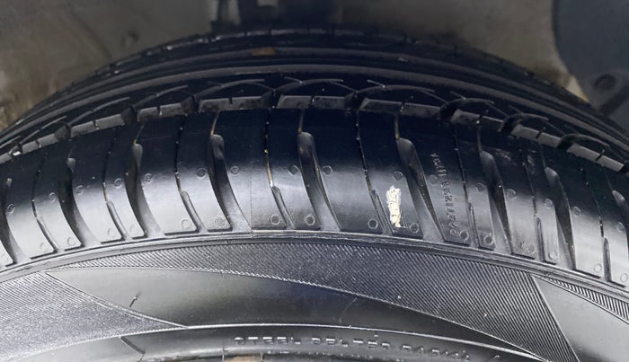 2018 Hyundai Xcent S 1.2, Petrol, Manual, 59,202 km, Right Front Tyre Tread