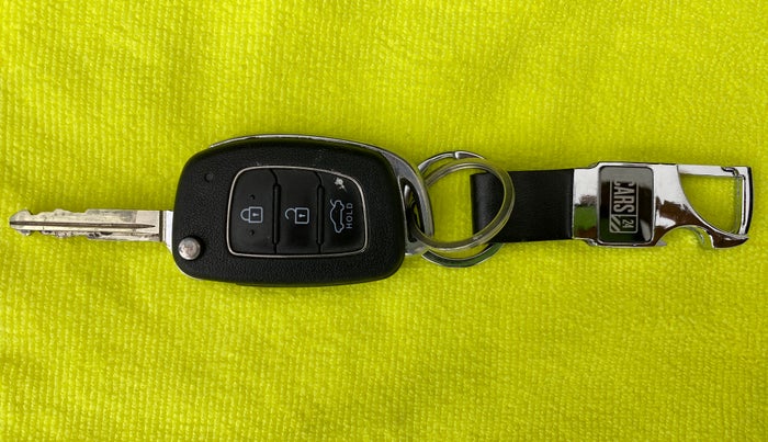 2018 Hyundai Xcent S 1.2, Petrol, Manual, 59,202 km, Key Close Up