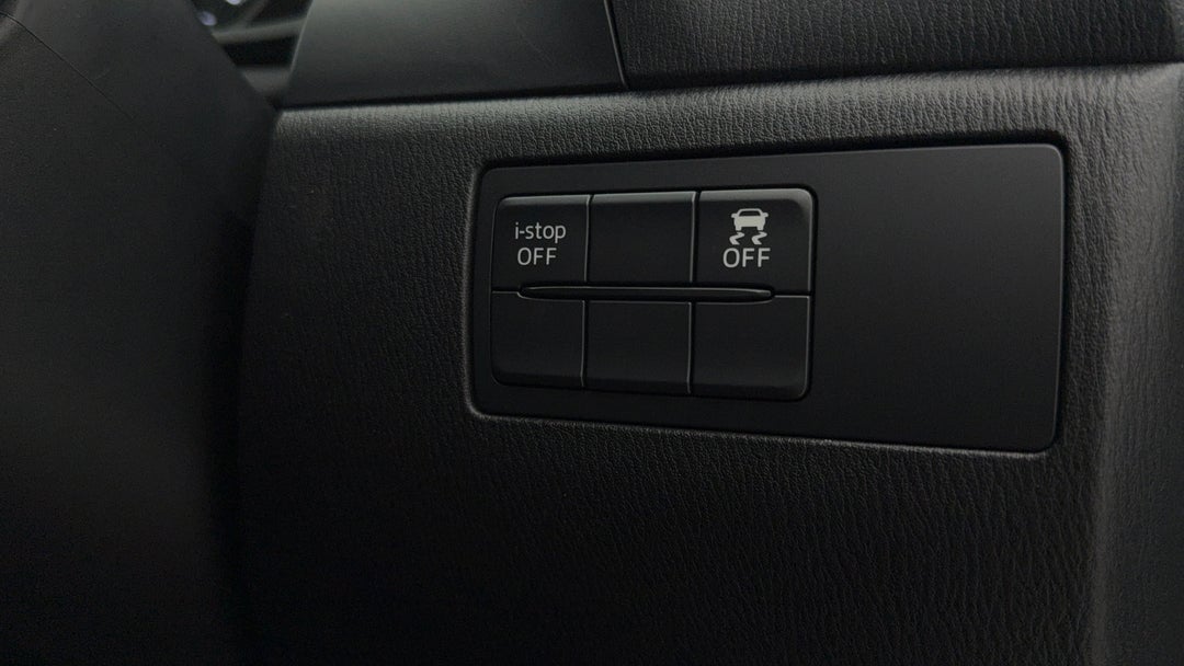 2018 Mazda 3 Sp25, Automatic, 35483 km, Utility Switches/Buttons