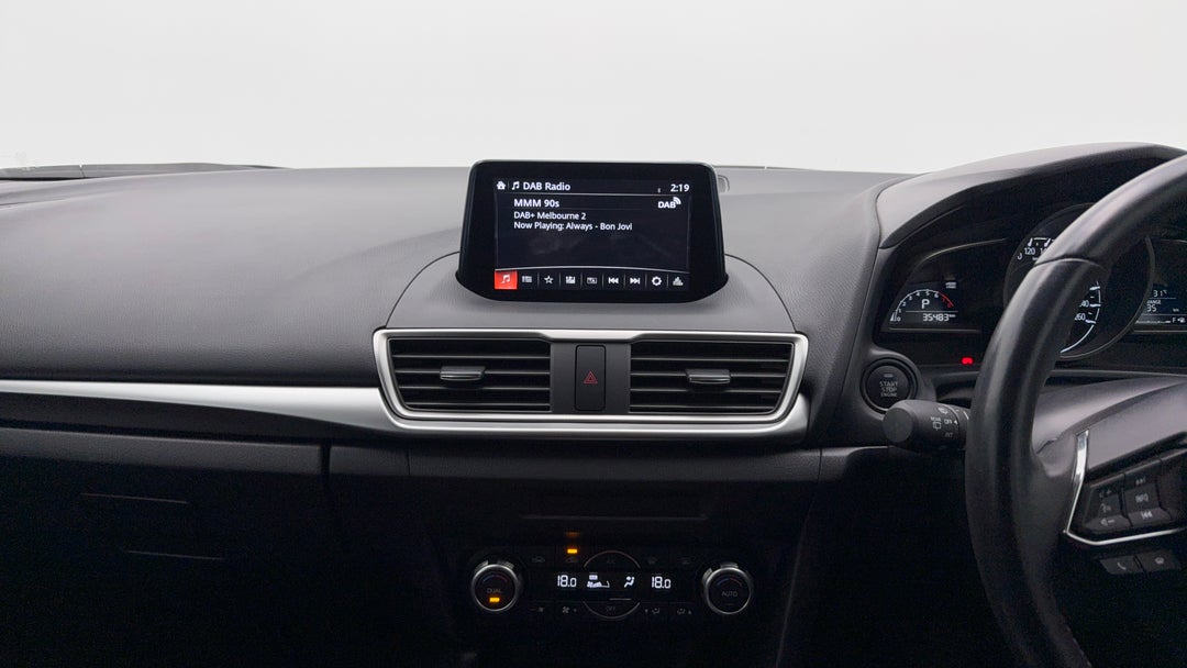 2018 Mazda 3 Sp25, Automatic, 35483 km, Center Console