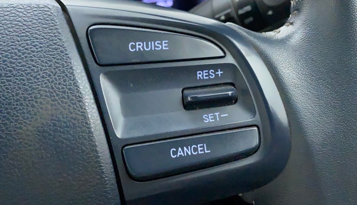 2019 Hyundai VENUE SX 1.0 TURBO DUAL TONE, Petrol, Manual, 38,366 km, Adaptive Cruise Control