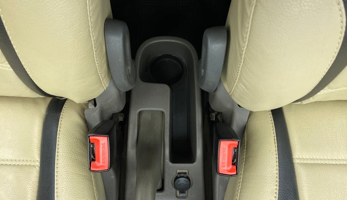 2013 Hyundai i10 MAGNA 1.2 KAPPA2, Petrol, Manual, 31,266 km, Driver Side Adjustment Panel