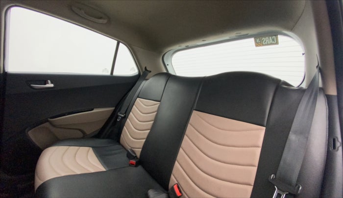 2019 Hyundai Grand i10 SPORTZ 1.2 KAPPA VTVT, Petrol, Manual, 24,065 km, Right Side Rear Door Cabin