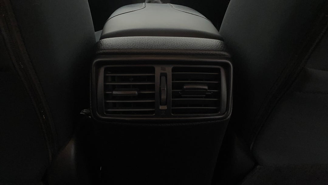 Rear A/C Vent