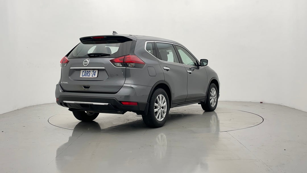 Right Back Diagonal (45- Degree) View