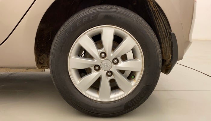 2014 Hyundai i20 SPORTZ 1.2, Petrol, Manual, 63,679 km, Left Rear Wheel