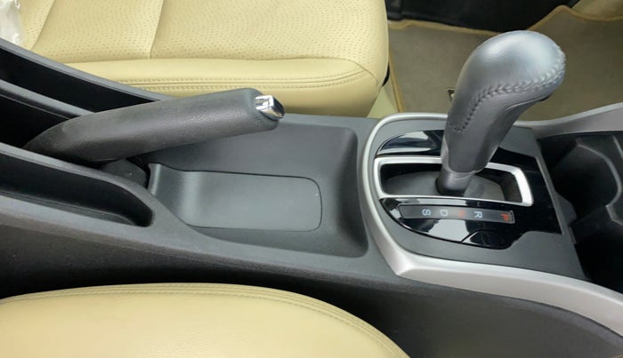 2020 Honda City ZX CVT, Petrol, Automatic, 10,277 km, Gear Lever